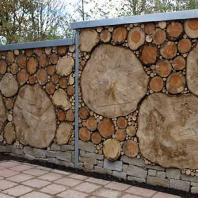 Sichtschutz aus Holzscheiben  Sichtschutz aus Holzscheiben
