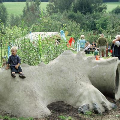 Das Krokodil kann selbstverständlich auch bemalt werden